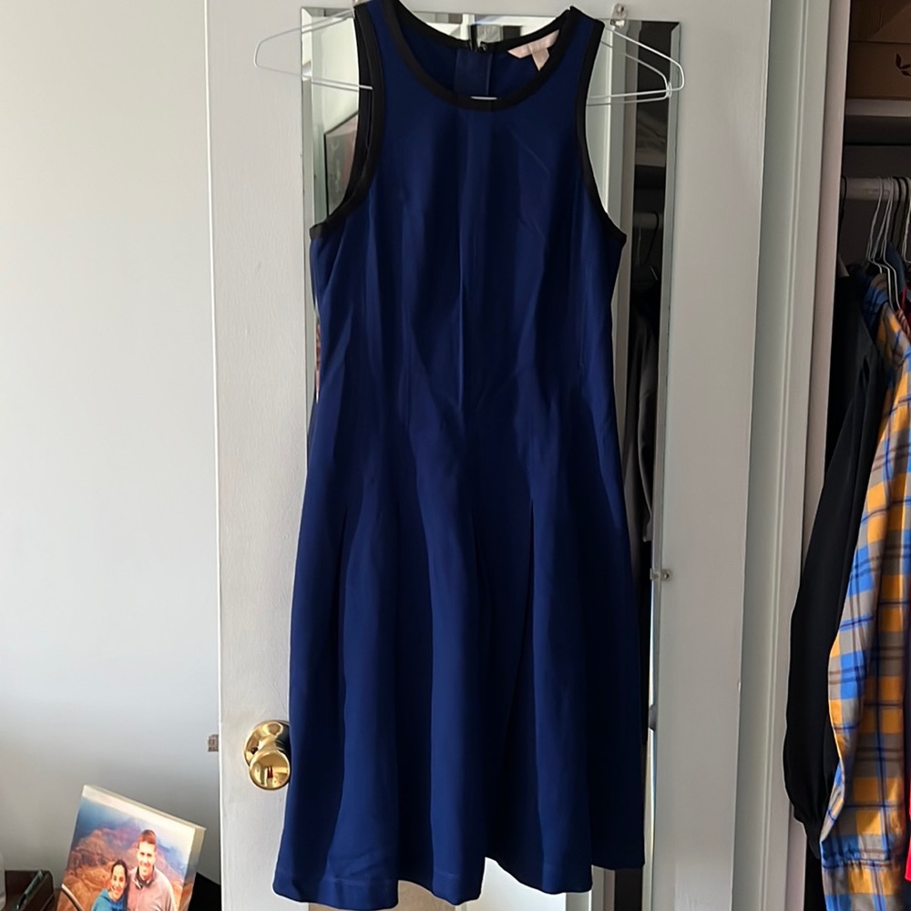 Dress, Banana Republic, size 6, dark blue with black